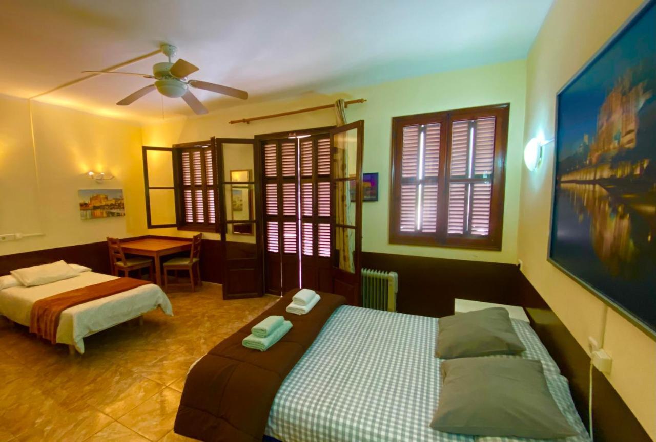 Hostal Atlanta Ελ Αρενάλ Εξωτερικό φωτογραφία